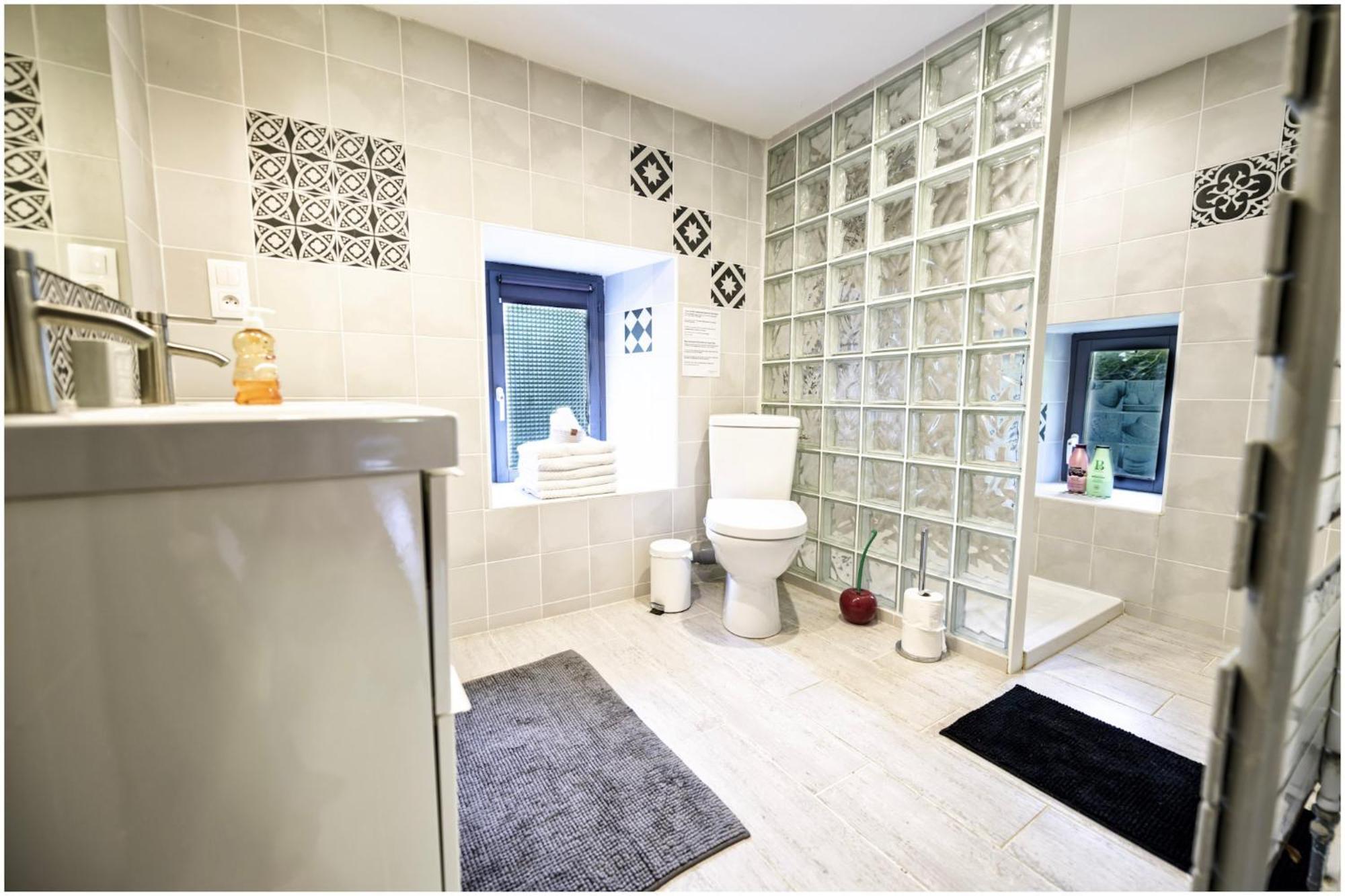 Les 2 Gites Des Chambres De Capucine Carcagny Zimmer foto